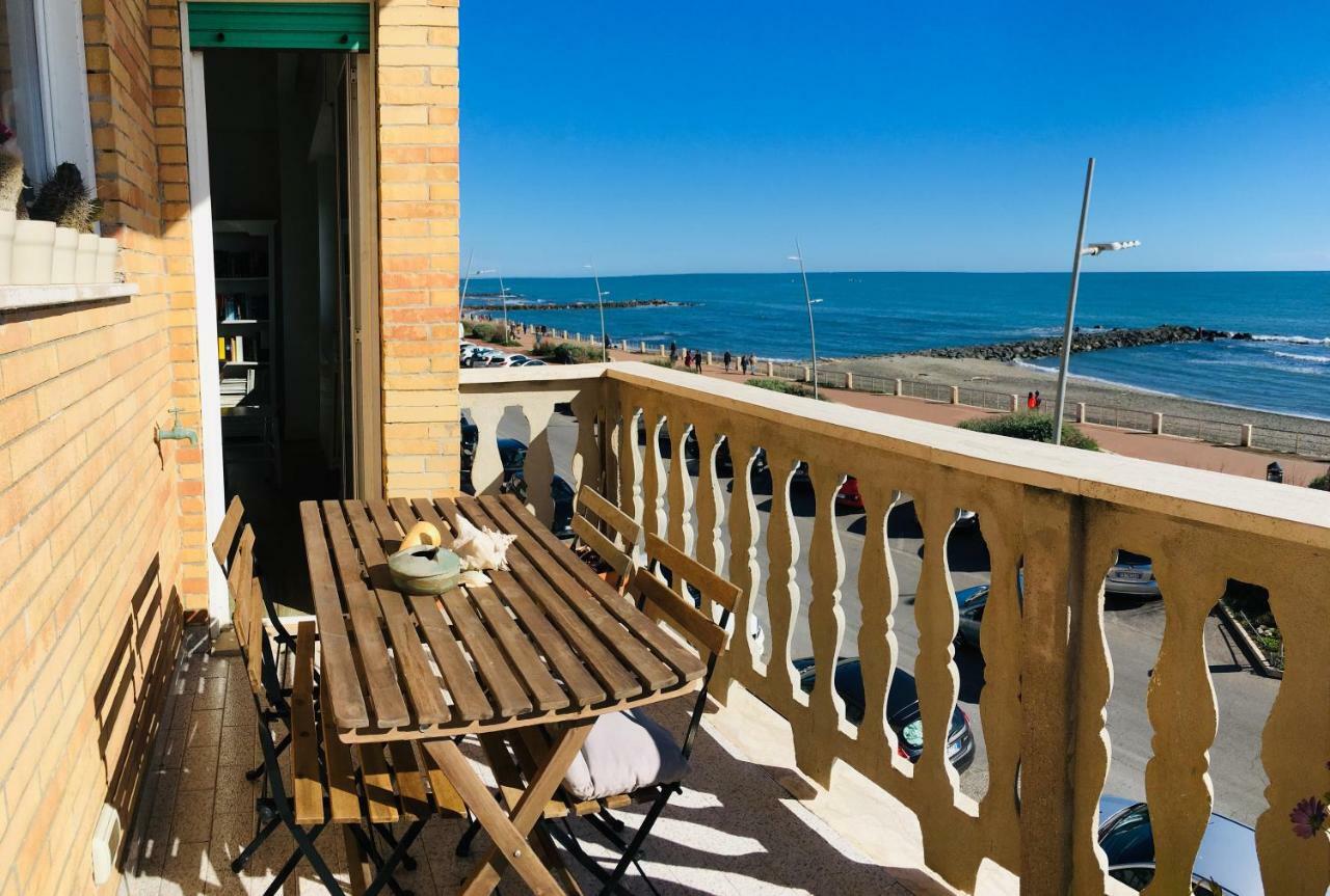 Апартаменти Casa Al Mare Лідо-ді-Остія Екстер'єр фото